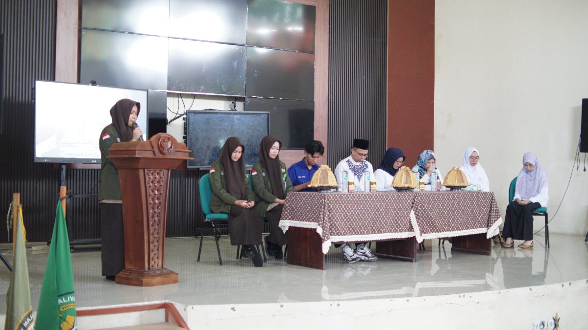 Asah Kemampuan Bahasa MAN 3 Kota Makassar Adakan English Camp