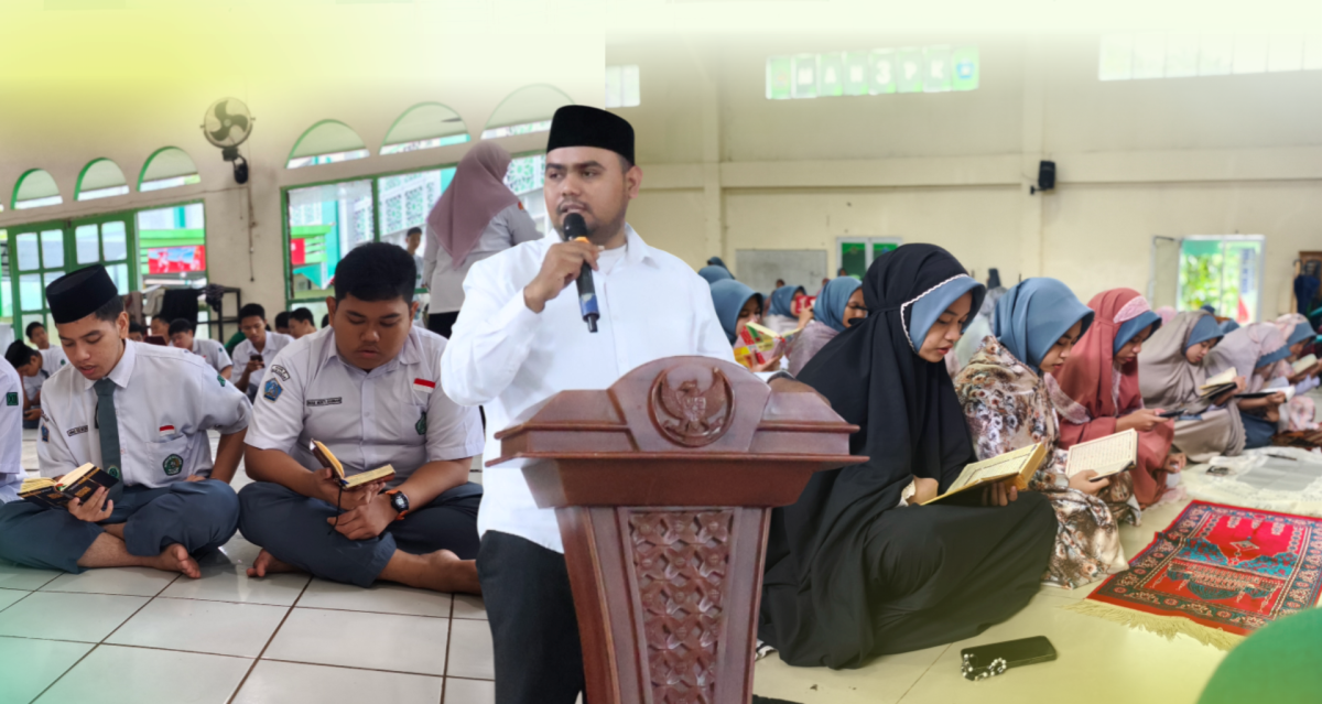 Gema Ramadan MAN 3 Kota Makassar Hari Kedua: Menyeimbangkan Kecanggihan AI Dengan Kecerdasan Spiritual