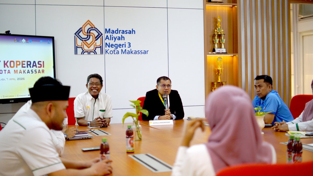 Mantapkan Rencana Awal, Pengurus Koperasi Fadhilah Laksanakan Rapat