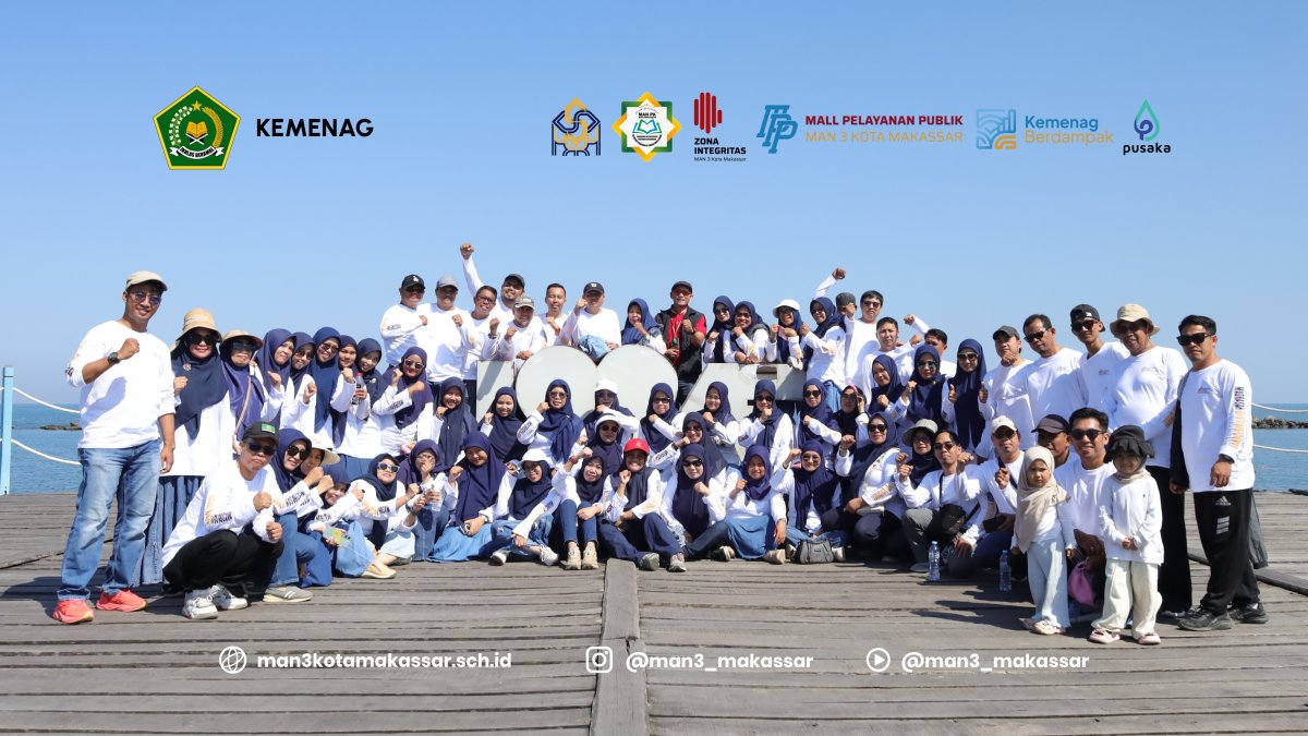 Hari Kedua Raker, MAN 3 Kota Makassar Helat Outbound Seru untuk Uji Kekompakan Pegawai di Pantai Akkarena