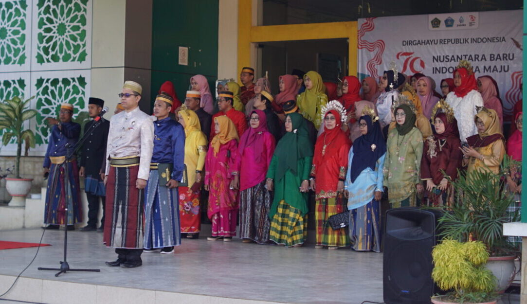 MAN 3 Kota Makassar Laksanakan Upacara Memperingati Hari Kemerdekaan Republik Indonesia ke-79